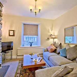 labernum-cottage.yorkshirehotels.net/